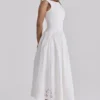 Lauren Weißes Baumwoll-Maxikleid mit Broderie Anglaise und U-Boot-Ausschnitt Lauren Weißes Baumwoll-Maxikleid mit Broderie Anglaise und U-Boot-Ausschnitt