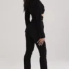 Layla Schwarze Hose mit V-Ausschnitt Layla Schwarze Hose mit V-Ausschnitt