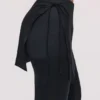 Leona Schwarze Satin-Hose mit Überrock Leona Schwarze Satin-Hose mit Überrock