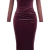 Leora Mulberry trägerloses Midikleid Leora Mulberry trägerloses Midikleid