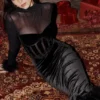 Lianna Midi-Kleid aus schwarzem Samt Lianna Midi-Kleid aus schwarzem Samt