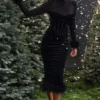 Lianna Midi-Kleid aus schwarzem Samt Lianna Midi-Kleid aus schwarzem Samt