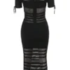 Lilla Schwarzes Midi-Kleid aus durchbrochenem Strick Lilla Schwarzes Midi-Kleid aus durchbrochenem Strick