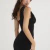 Lily – Schwarzes Minikleid aus Spitze Lily – Schwarzes Minikleid aus Spitze