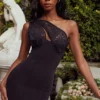 Lily – Schwarzes Minikleid aus Spitze Lily – Schwarzes Minikleid aus Spitze