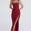 Lini Maxikleid aus tiefrotem Stretch-Mesh mit Korsettschnitt