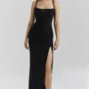 Lini Schwarzes Maxikleid aus Mesh Lini Schwarzes Maxikleid aus Mesh