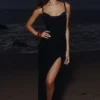 Lini Schwarzes Maxikleid aus Mesh Lini Schwarzes Maxikleid aus Mesh