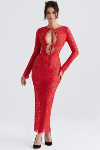 Lisandra – Rotes Maxikleid aus Spitze