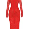 Lisandra – Rotes Maxikleid aus Spitze Lisandra – Rotes Maxikleid aus Spitze