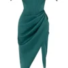 Loretta Smaragdgrünes Satin-Schulterfreies Kleid Loretta Smaragdgrünes Satin-Schulterfreies Kleid