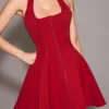 Loulette Rotes Minikleid mit Neckholder und Schleifen Loulette Rotes Minikleid mit Neckholder und Schleifen