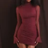 Lucasta Mulberry gerafftes Minikleid Lucasta Mulberry gerafftes Minikleid
