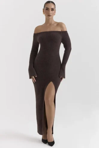 Lucena Espresso Strick-Schulterfrei-Kleid