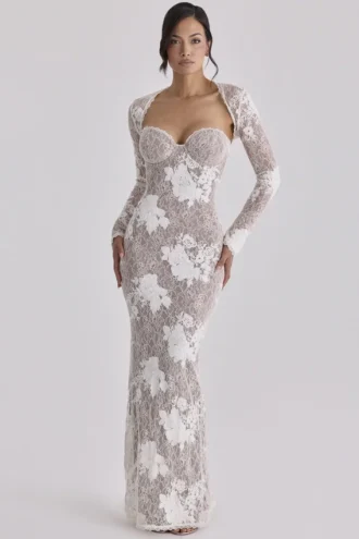 Lucienne – Elfenbeinfarbenes Maxikleid aus bestickter Spitze – Limitierte Edition