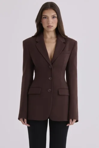Luella Blazer-Jacke aus schokoladenbraunem Crêpe in Sanduhrform