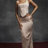 Luisette Rosa Metallic-Satin-Midirock mit Blumenmuster Luisette Rosa Metallic-Satin-Midirock mit Blumenmuster