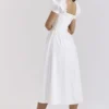 Lulabell Weißes Midi-Kleid aus Stretch-Baumwolle mit Puffärmeln Lulabell Weißes Midi-Kleid aus Stretch-Baumwolle mit Puffärmeln