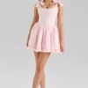 Lyla – Rosa Minikleid aus Stretch-Baumwolle Lyla – Rosa Minikleid aus Stretch-Baumwolle