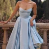 Mademoiselle Cinderella – Blaues Midi-Kleid aus Tüll Mademoiselle Cinderella – Blaues Midi-Kleid aus Tüll