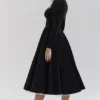 Mademoiselle Midi-Kleid aus schwarzem Samt und Tüll + Boleros Mademoiselle Midi-Kleid aus schwarzem Samt und Tüll + Boleros