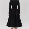 Mademoiselle Midi-Kleid aus schwarzem Samt und Tüll + Boleros Mademoiselle Midi-Kleid aus schwarzem Samt und Tüll + Boleros
