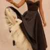 Mademoiselle – Midi-Kleid aus schwarzem Tüll Mademoiselle – Midi-Kleid aus schwarzem Tüll