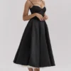 Mademoiselle – Midi-Kleid aus schwarzem Tüll Mademoiselle – Midi-Kleid aus schwarzem Tüll