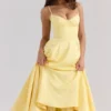 Mademoiselle Sunshine Gelbes Midi-Kleid aus Satintüll Mademoiselle Sunshine Gelbes Midi-Kleid aus Satintüll