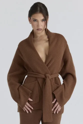 Madison Tan Strickjacke aus reiner Wolle mit drapierter Vorderseite