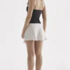 Malala Off-White-Mini-Röcke Malala Off-White-Mini-Röcke