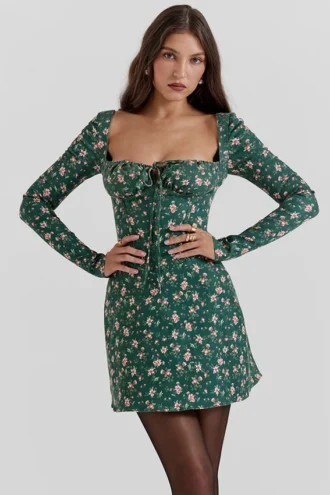 Malika – Grünes Minikleid mit Blumenmuster und Korsett