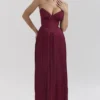 Marcella Berry Plissee-Satin-Maxikleid Marcella Berry Plissee-Satin-Maxikleid