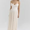 Marcella – Maxikleid aus elfenbeinfarbenem Georgette mit Falten