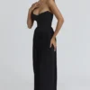 Marcella – Schwarzes Maxikleid aus plissiertem Georgette Marcella – Schwarzes Maxikleid aus plissiertem Georgette