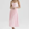 Marci Pinkes plissiertes Midi-Korsetts-Kleid
Marci Pinkes plissiertes Midi-Korsetts-Kleid Marci Pinkes plissiertes Midi-Korsetts-Kleid
Marci Pinkes plissiertes Midi-Korsetts-Kleid