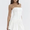 Marcy Weißes Plissee-Minikleid Marcy Weißes Plissee-Minikleid