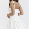 Marcy Weißes Plissee-Minikleid Marcy Weißes Plissee-Minikleid
