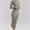 Margo – grauer, transparenter Midi-Rock aus Velours mit Streifen Margo – grauer, transparenter Midi-Rock aus Velours mit Streifen