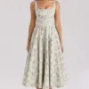 Mariabella Midi-Kleid aus Baumwolle mit Salbei-Blumenprint Mariabella Midi-Kleid aus Baumwolle mit Salbei-Blumenprint