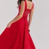 Mariabella Rotes Midi-Sommerkleid aus Stretch-Baumwolle Mariabella Rotes Midi-Sommerkleid aus Stretch-Baumwolle