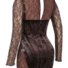 Marica Braunes Korsetts-Kleid aus Samt und Spitze Marica Braunes Korsetts-Kleid aus Samt und Spitze