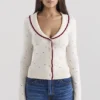 Marla – Strickjacke mit Elfenbeinfarbenen Kaschmir-Einsätzen Marla – Strickjacke mit Elfenbeinfarbenen Kaschmir-Einsätzen