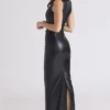 Maya – Maxikleid aus schwarzem veganem Leder Maya – Maxikleid aus schwarzem veganem Leder