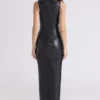 Maya – Maxikleid aus schwarzem veganem Leder Maya – Maxikleid aus schwarzem veganem Leder