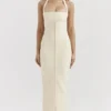 Mia Ecru Neckholder-Maxikleid Mia Ecru Neckholder-Maxikleid