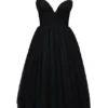 Midi-Kleid „Countess“ mit gerafftem Oberteil aus schwarzem Tüll Midi-Kleid „Countess“ mit gerafftem Oberteil aus schwarzem Tüll