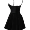 Minimoiselle Mini-Kleid aus schwarzem Samt und Tüll Minimoiselle Mini-Kleid aus schwarzem Samt und Tüll