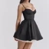 Minimoiselle Schwarzes Tüll-Minikleid Minimoiselle Schwarzes Tüll-Minikleid