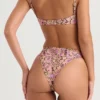Mykonos Bikini-Unterteil mit hoher Taille in Olivgrün mit Blumenmuster Mykonos Bikini-Unterteil mit hoher Taille in Olivgrün mit Blumenmuster